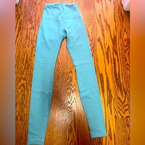 Lululemon wunder train rare blue color